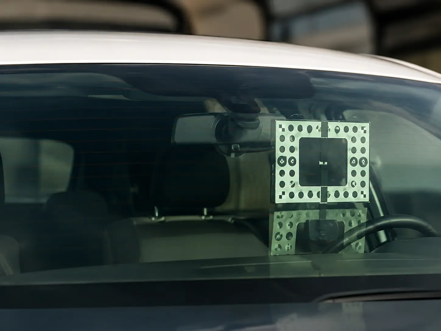 ADAS calibration target and windshield camera calibration equipment